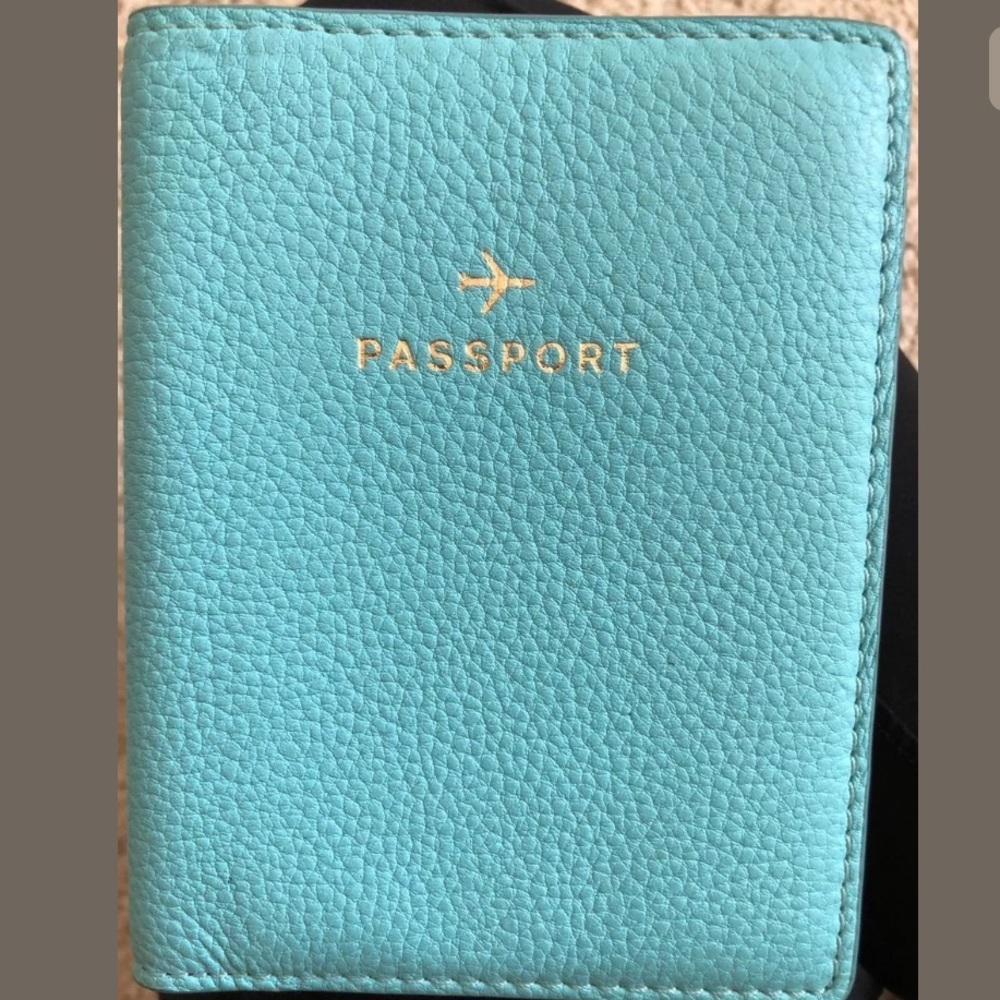 Lucky Brand Leather Passport Case